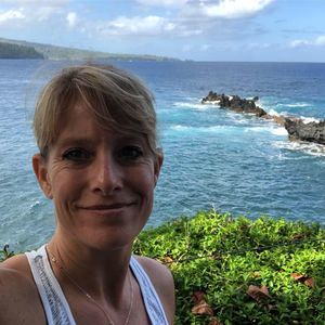 Meet your Posher, Angela